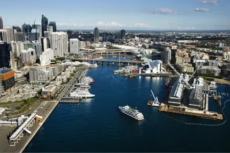 Sydney (2)